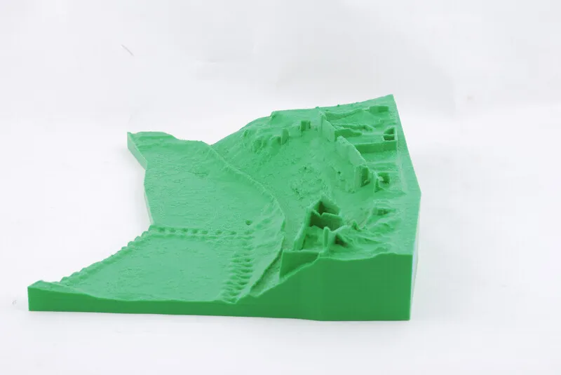 Jeden z końcowych segmentów makiety At-Turaif po wydruku i obróbce warsztatowej.