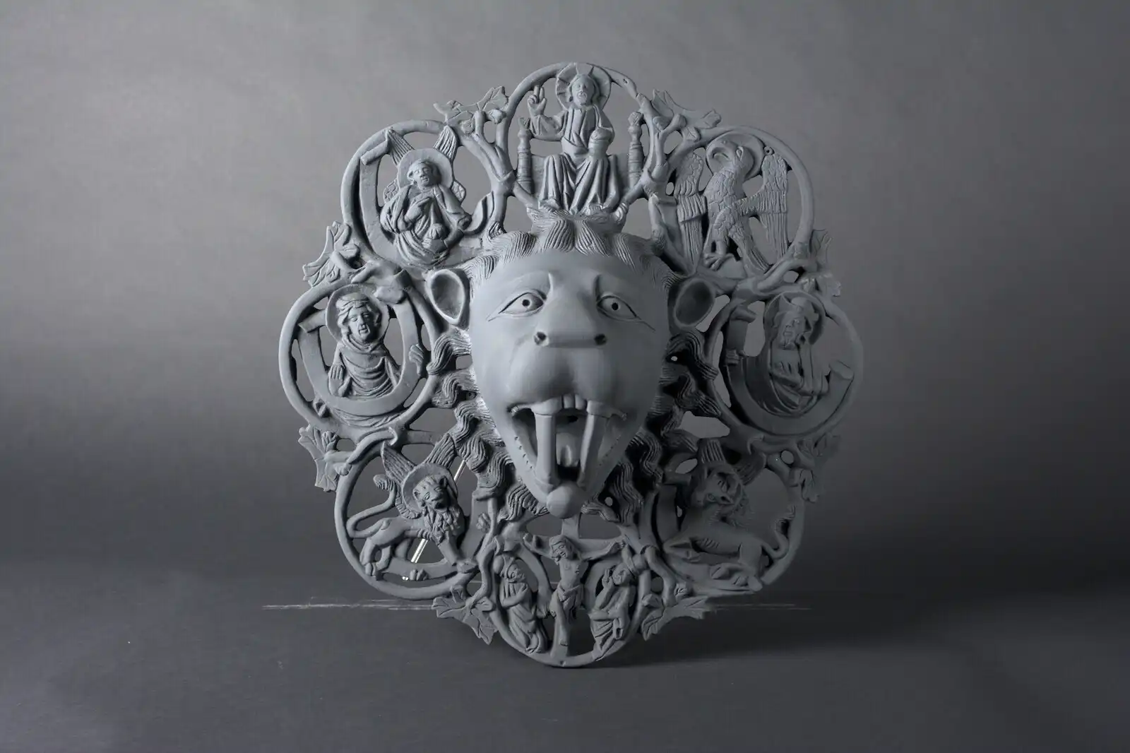 Pomnik prezesa idioty